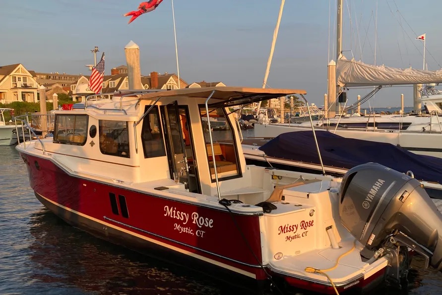 2021-ranger-tugs-r-27-power-10145383-20260410055621384-2 2