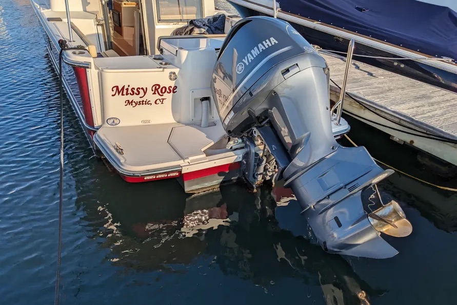 2021-ranger-tugs-r-27-power-10145383-20260410055621413-5